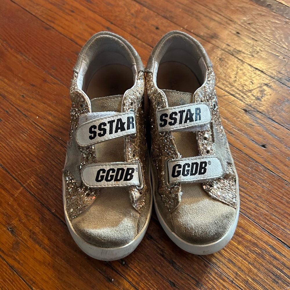 Golden Goose Sneakers